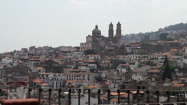 Pozoleria Tia Calla Plateros